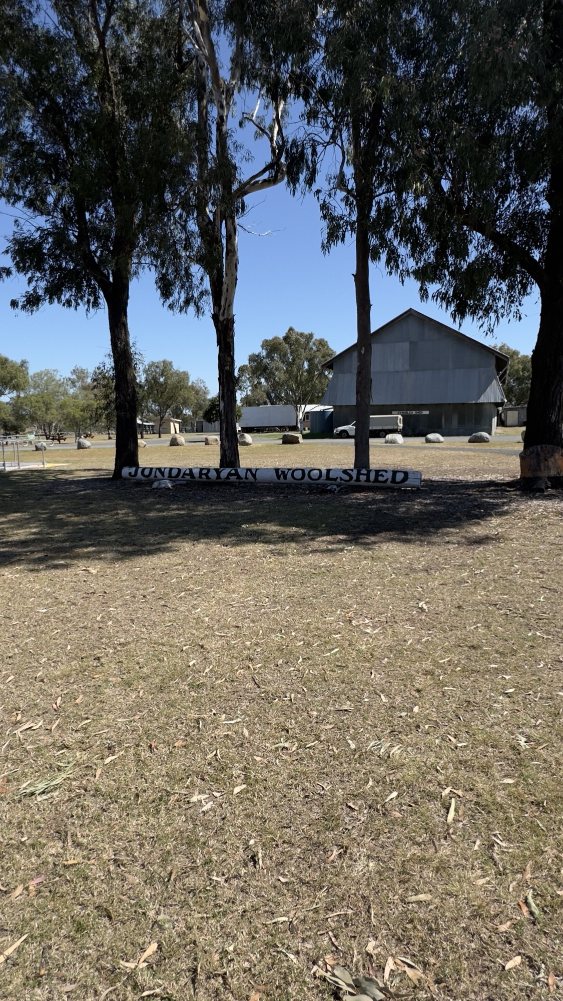 Unveiling the Rich Past of Jondaryan Woolshed: A Must-Visit in Australia